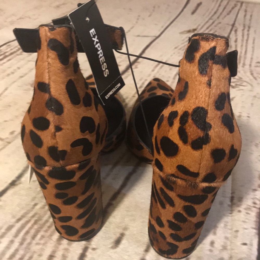 Shoes - Picture 3 of 5